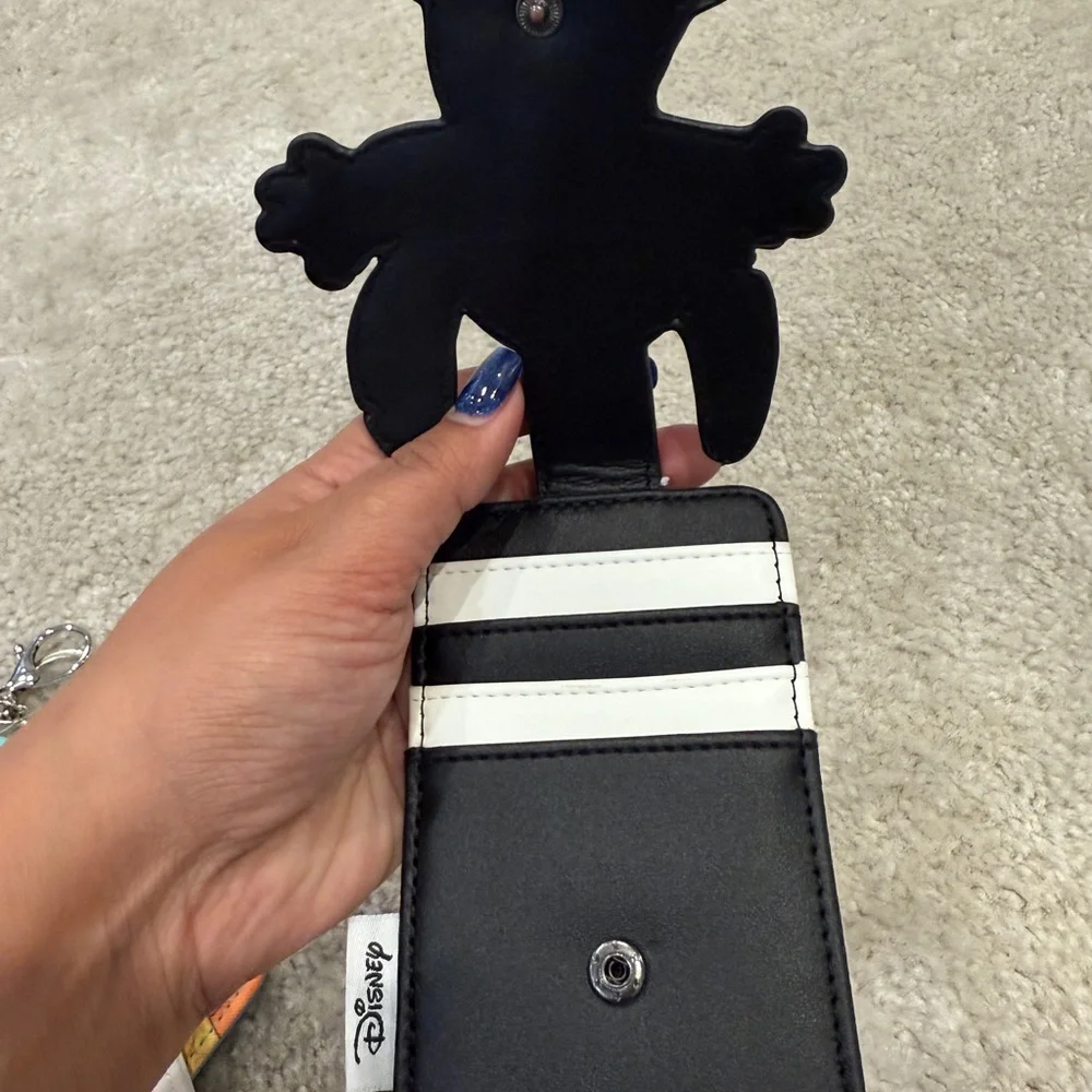 Loungefly lilo and stitch skeleton  Disney Key & Card Holder